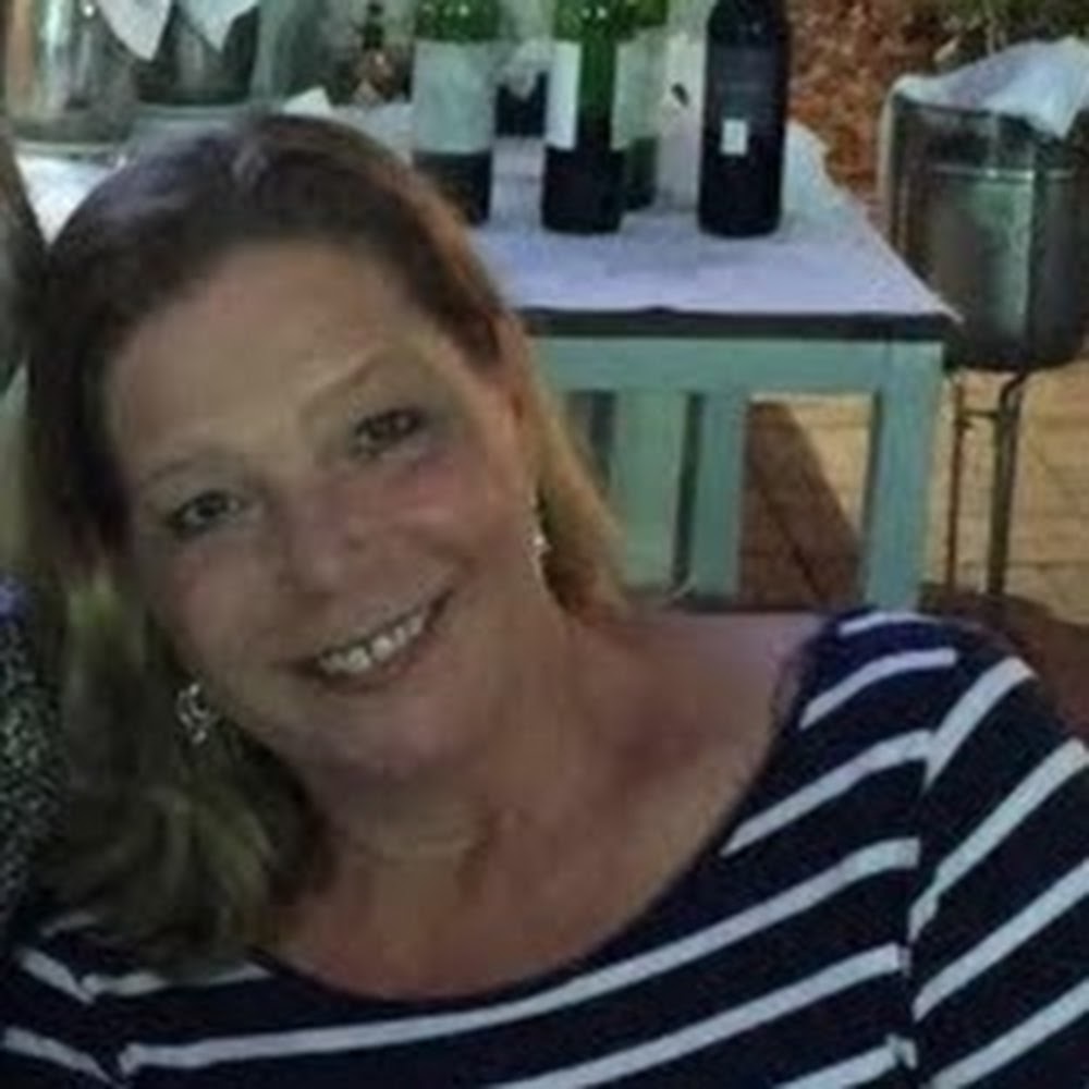 Meet your Posher, Lindy